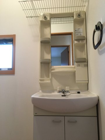 深川Ｋハイツの独立洗面台