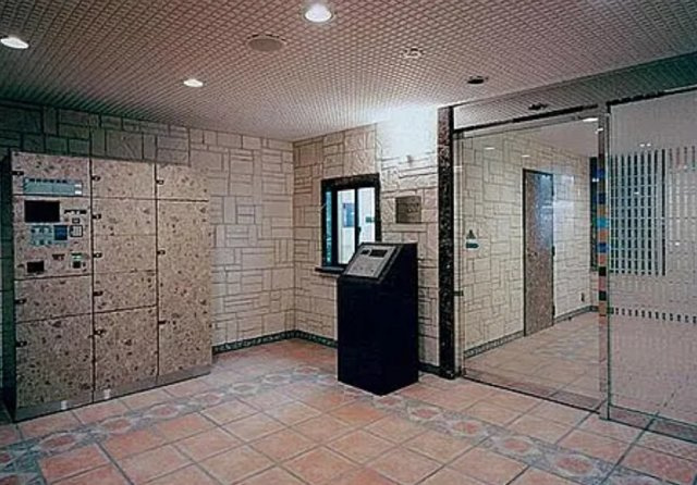 ガラ・ステージ市ヶ谷弐番館のエントランス