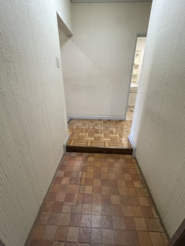 【玄関】