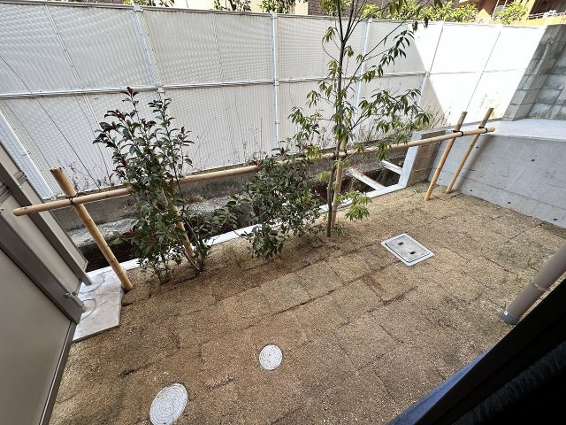【庭】アールエーアシヤ 