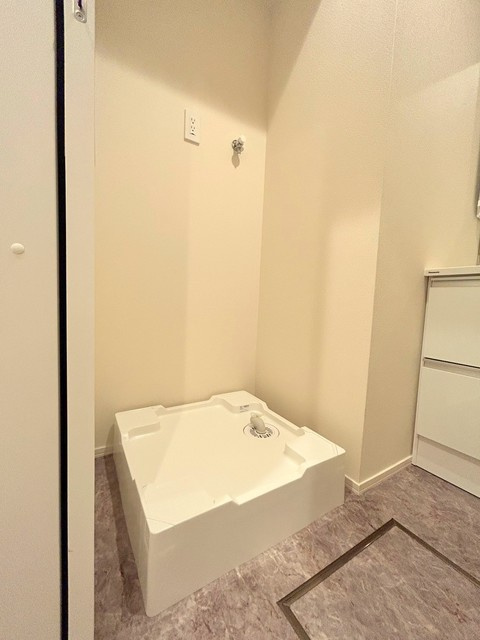 ＩＯの洗面所|※別部屋参考写真