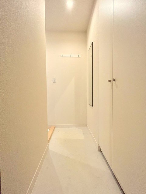 ＩＯの玄関|※別部屋参考写真