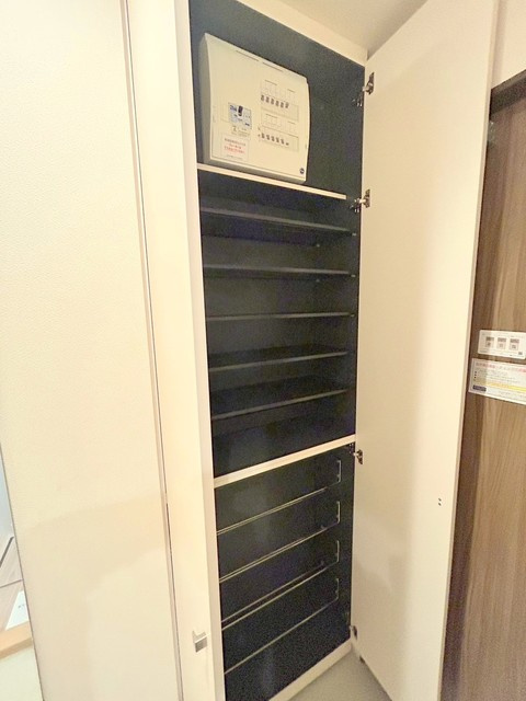 ＩＯの玄関|※別部屋参考写真