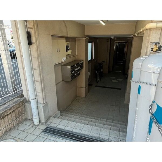 【エントランス】 | ベルメゾン中川Ⅱ