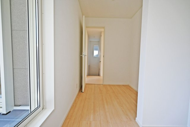 クレイドルガーデン鳥飼西3丁目新築一戸建て│3LDK＋駐車3台可の収納|ゆとりのあるファミリークロークがあり、衣類や趣味用品なども整理しやすくなっております。