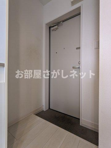 ブロッサムテラス町屋の玄関