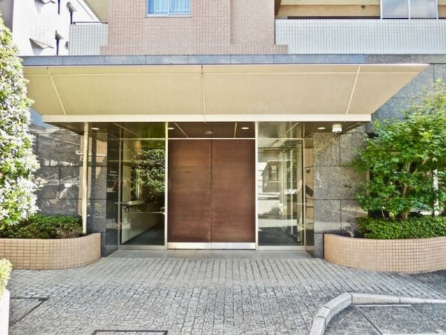 【エントランス】