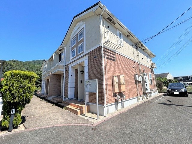 シャトーミロワールの外観|外観は落ち着いています