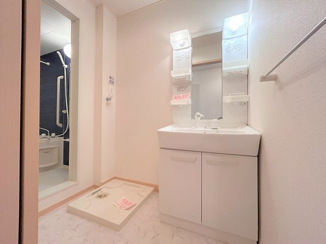 シャトーミロワールの洗面所|コンパクトで使いやすい洗面所