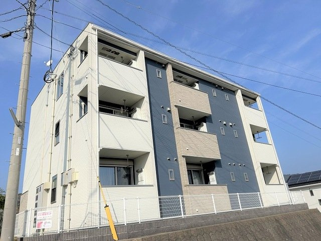 ドゥ　ボヌールの外観|おしゃれな外観です