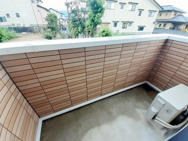 エンジェルスマイリーのバルコニー|広々としたバルコニーです
