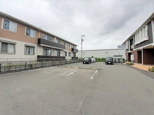 Ｓｐｅｒａｎｚａ　Ｂの駐車場|駐車スペースもあります