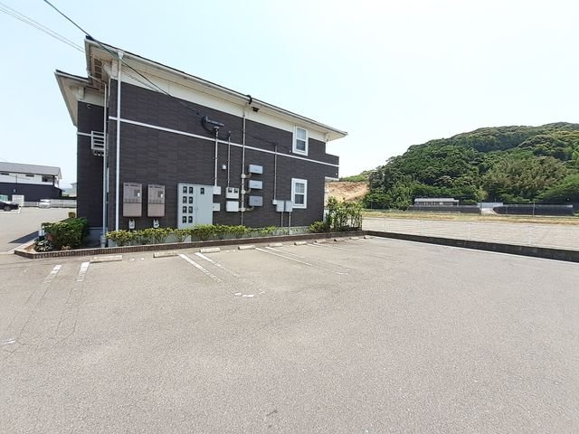 パインブライトⅡＢの駐車場|駐車場に車を止められます