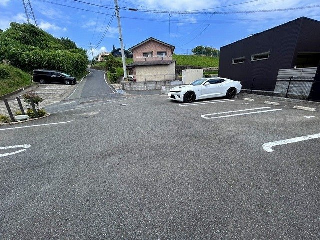 プラシード　カーサの駐車場|駐車場があります