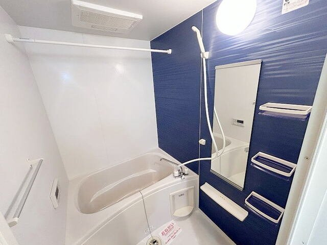 ジュネス佐志Ⅰの浴室|日々の疲れを癒すお風呂付です