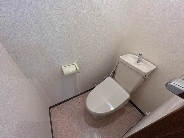 新興ハイムⅡのトイレ|シンプルで使いやすいトイレです