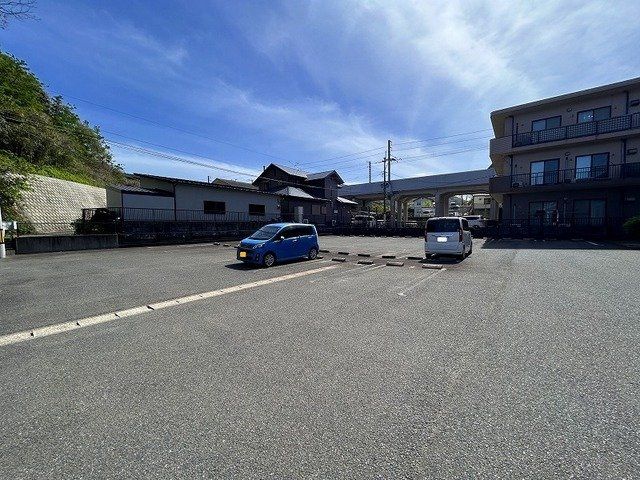 プティボヌールⅠの駐車場|駐車場完備です