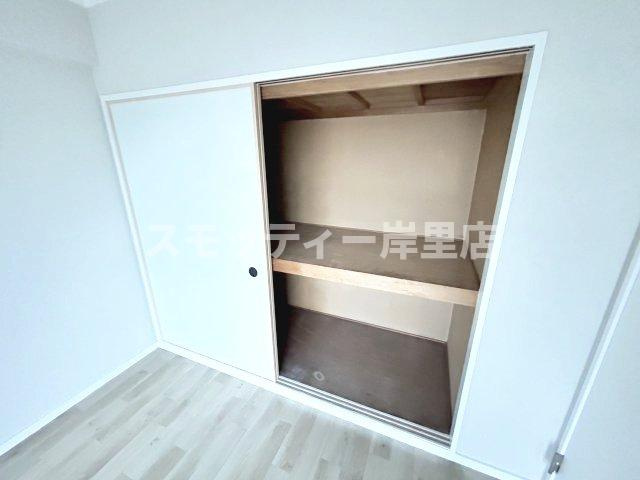 リアライズ玉出の収納
