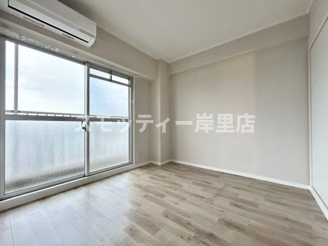 リアライズ玉出の洋室
