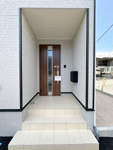 ●焼山東1丁目の玄関|玄関ポーチ☆