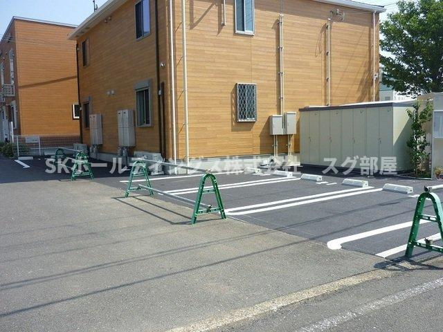 モナプラージュの駐車場