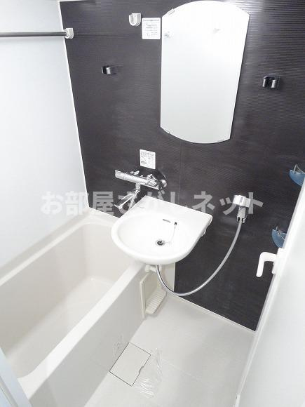 ルーブル東蒲田参番館【おとり物件なし】#学生・社会人にオススメ！初期費用分割払いOK！の浴室
