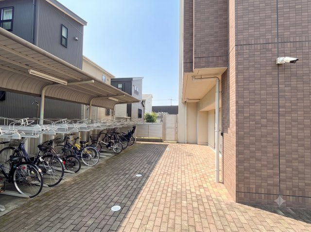 シティライフ花田の駐輪場