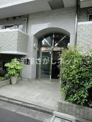 メインステージ白金高輪【おとり物件なし】#学生・社会人にオススメ！初期費用分割払いOK！のエントランス