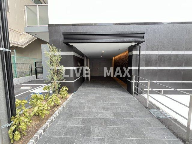【エントランス】アルティザ江坂