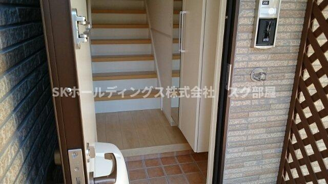 サンリット　ガーデンの玄関