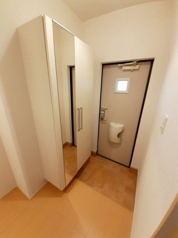 【玄関】 | フェリースⅢ | 玄関です