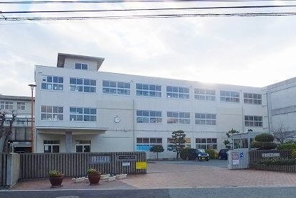 【周辺】 | フェリースⅢ | 市立江井島小学校まで400m