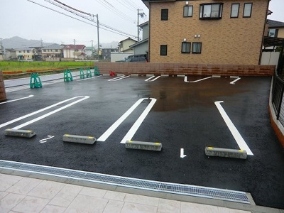 【駐車場】 | エンジェル　コート | 車をお持ちの方に嬉しい駐車場付きの物件です