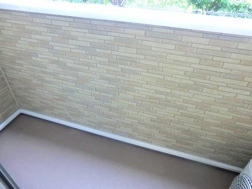 【バルコニー】 | エンジェル　コート | 広々としたバルコニーです
