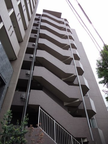 ステージファースト小石川の外観
