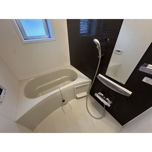ベルティーセ新宿の浴室