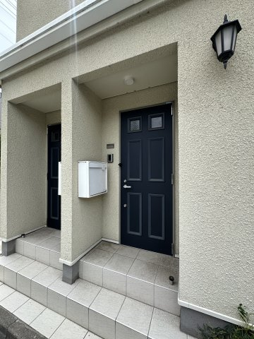 府中市美好町３丁目のアパートのエントランス|※他部屋参考写真