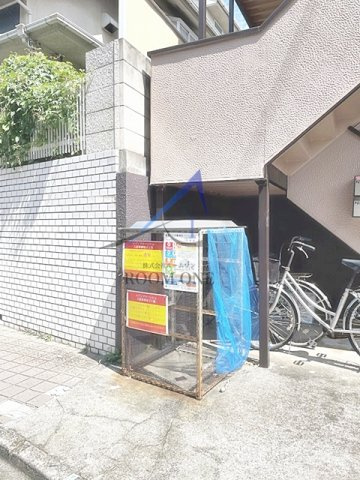 メゾンブラーンシュ 