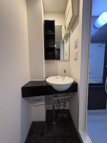 SERENiTE本町エコートの洗面所