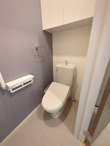 ヒカルサ神戸王塚台Ⅰのトイレ|清潔感のあるトイレです