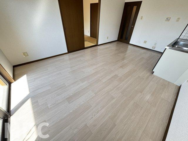 徳島市福島２丁目の賃貸マンションの洋室
