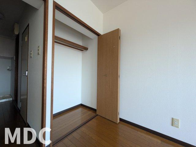 クイーンハイツの収納