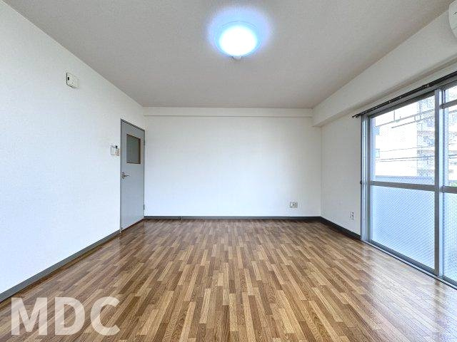 徳島市佐古四番町の賃貸マンションの内装