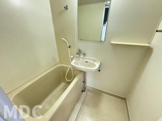 徳島市佐古四番町の賃貸マンションの浴室