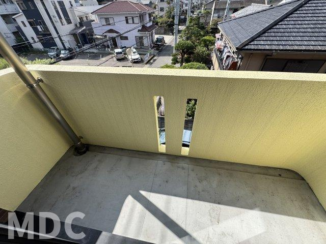 ブレイン佐古1のバルコニー