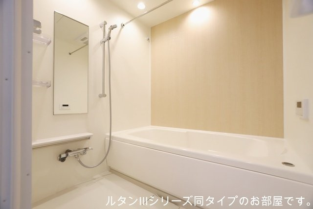 ラヴィアンローズの浴室