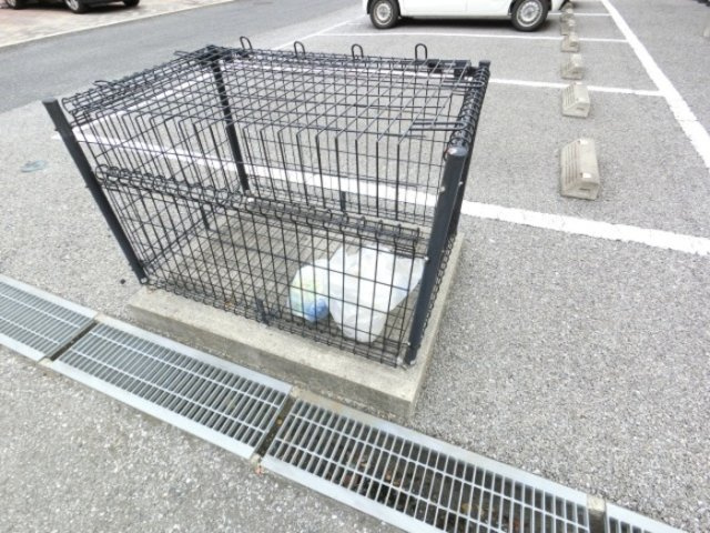 【その他共用部分】 | 敷地内ごみステーション