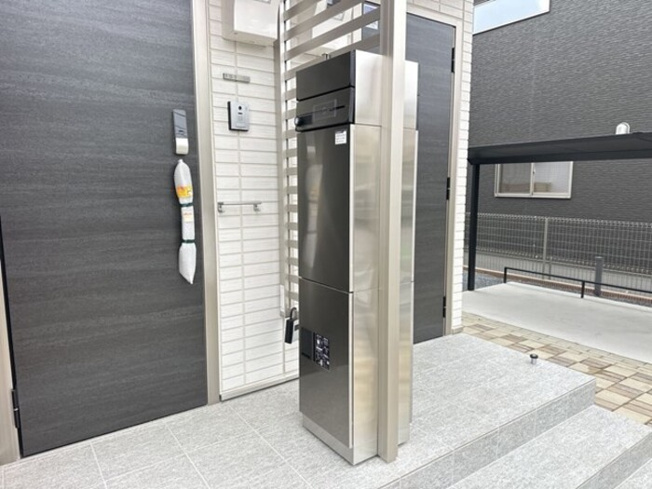 【エントランス】 | グランフルール | 宅配ボックス