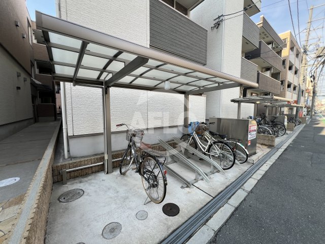 レシェンテ江坂のその他|駐輪場