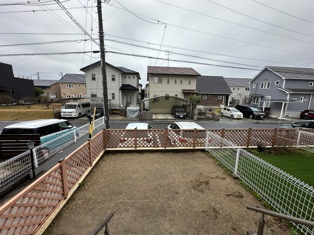 グランディール浄水の駐車場